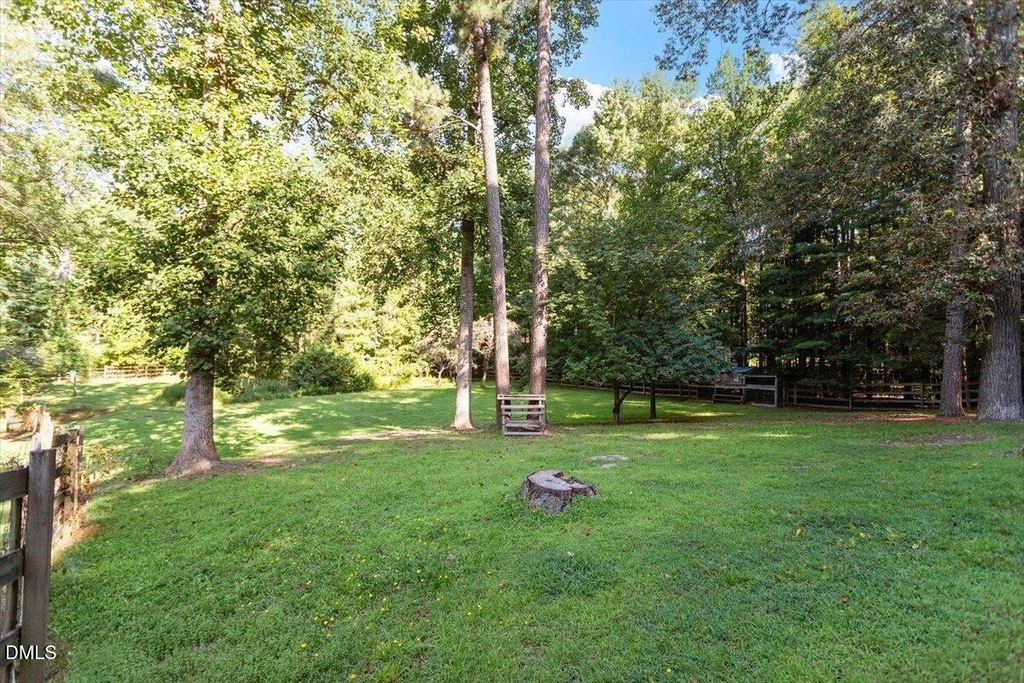 2129 Kelly Road - Photo 11