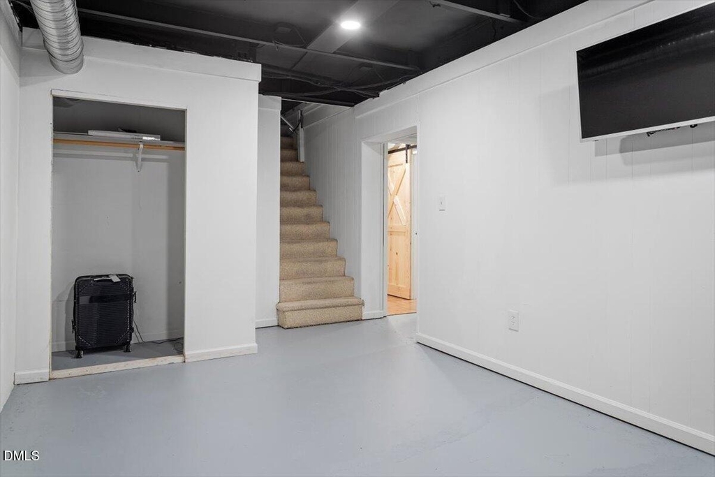 2129 Kelly Road - Photo 38