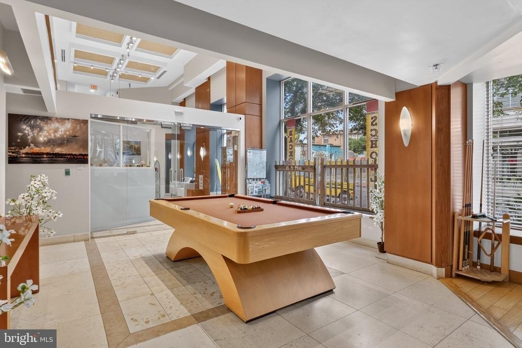 2200 N Westmoreland Street - Photo 18