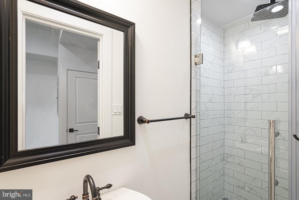 2221 Federal Street - Photo 8