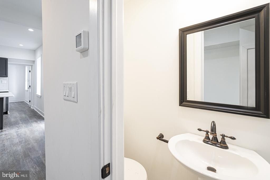 2221 Federal Street - Photo 2