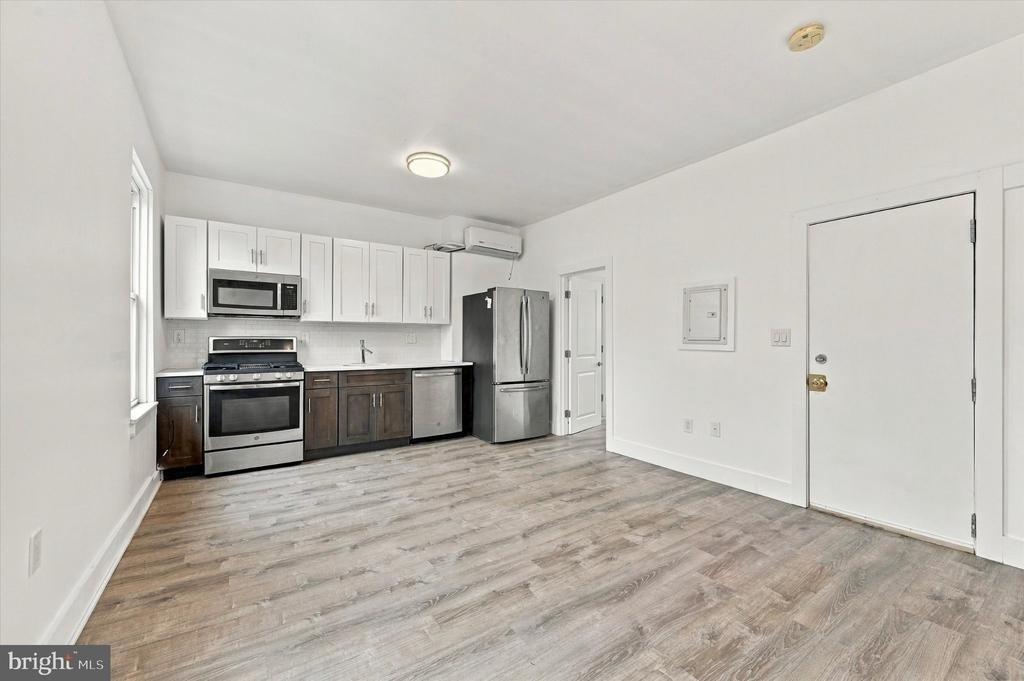 125 W Susquehanna Avenue - Photo 11