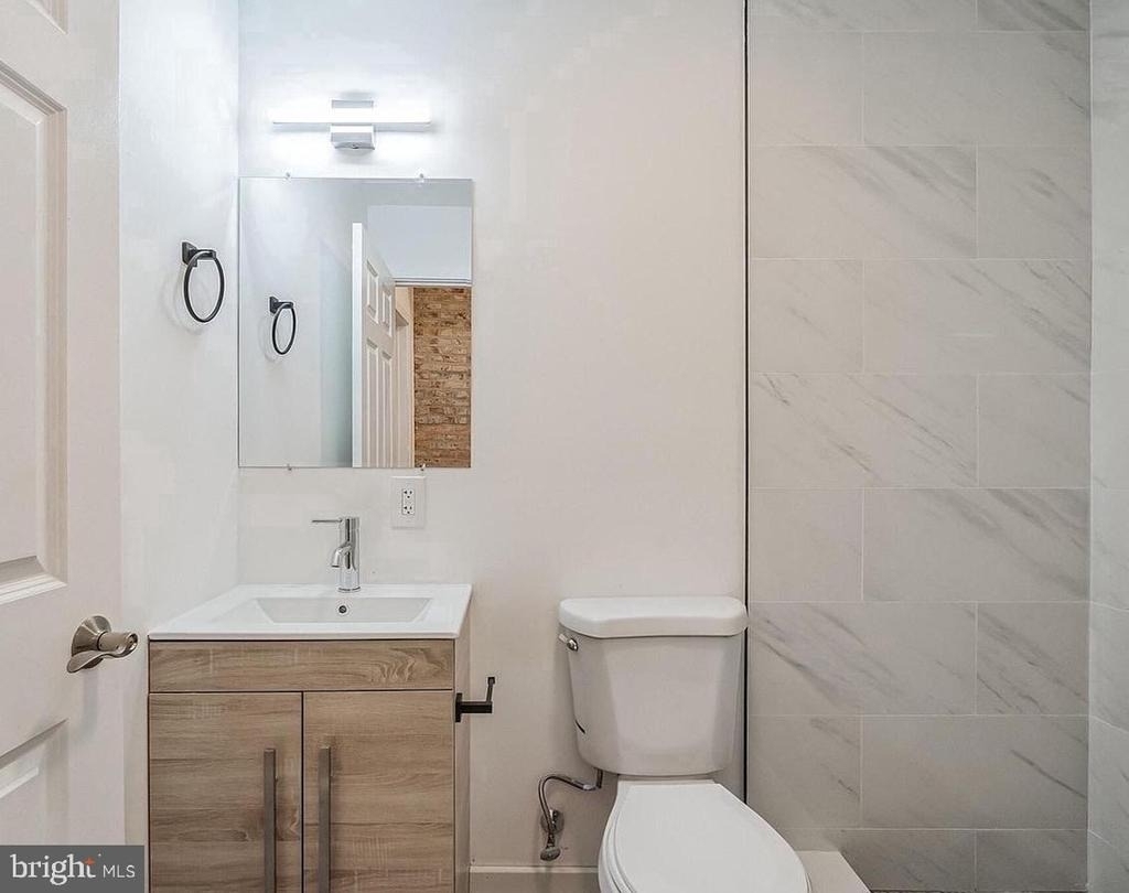 407 S 42nd Street - Photo 18