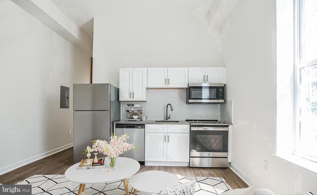 407 S 42nd Street - Photo 15