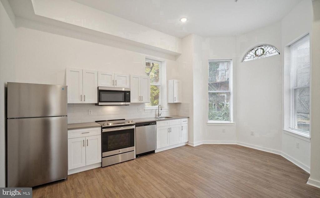 407 S 42nd Street - Photo 12