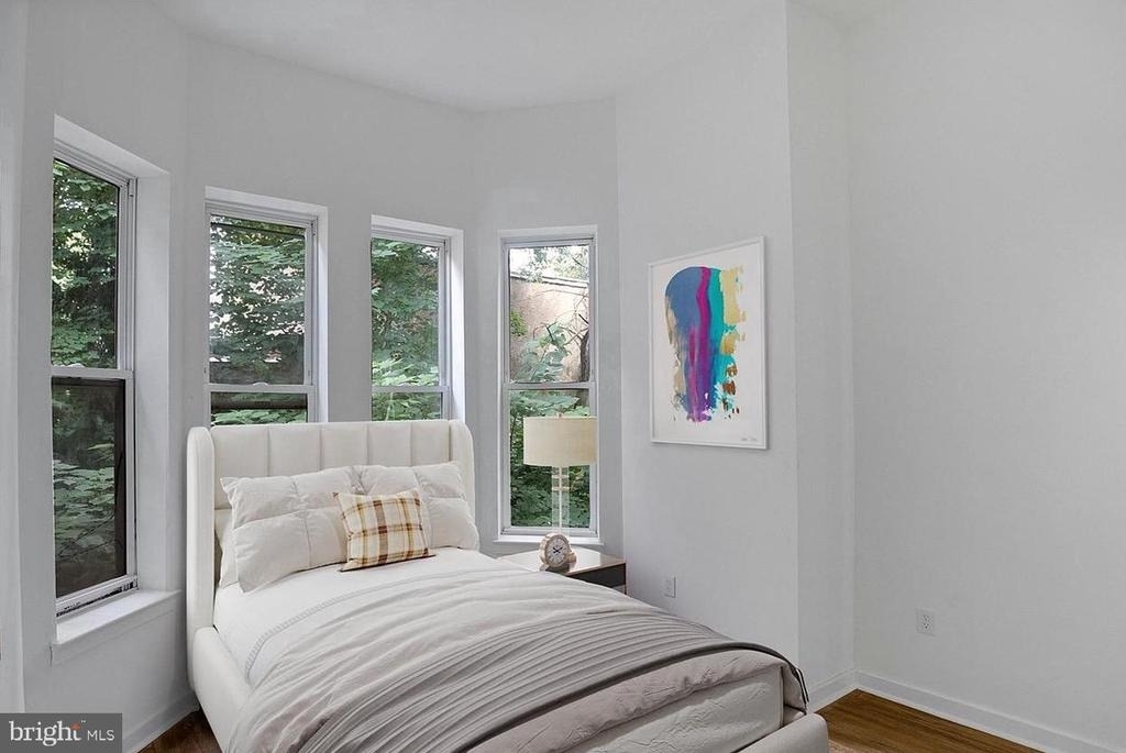 405 S 42nd Street - Photo 3