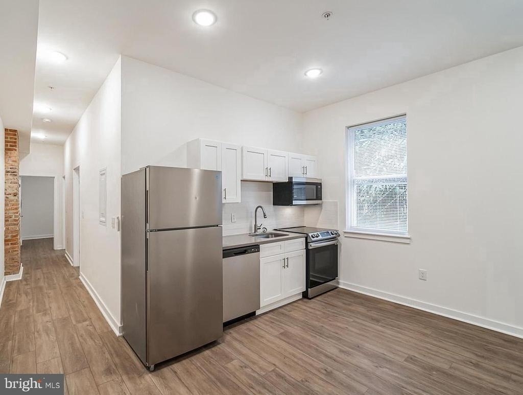405 S 42nd Street - Photo 17