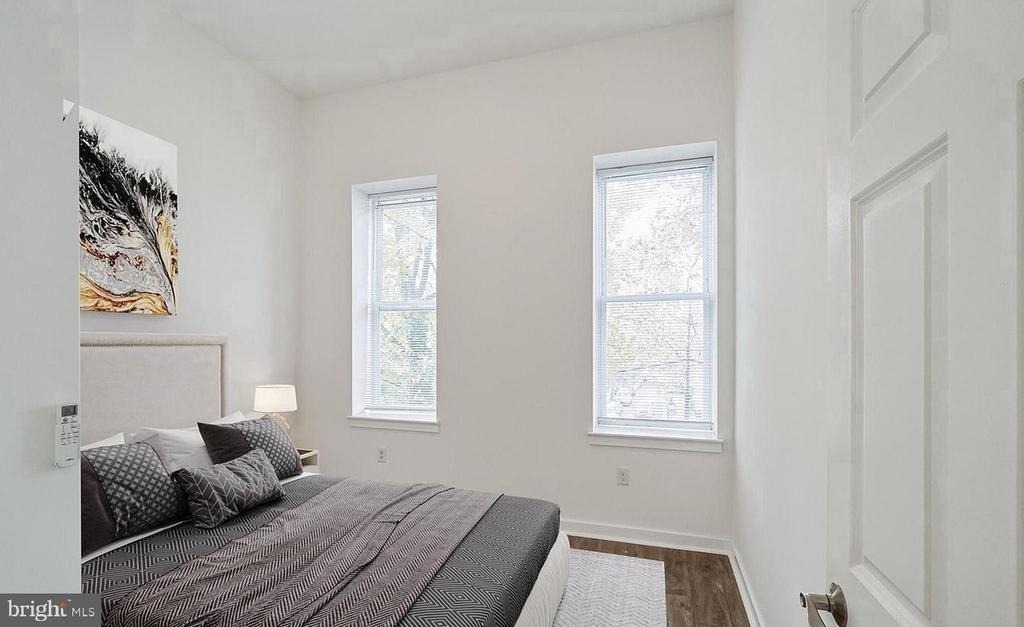 405 S 42nd Street - Photo 8