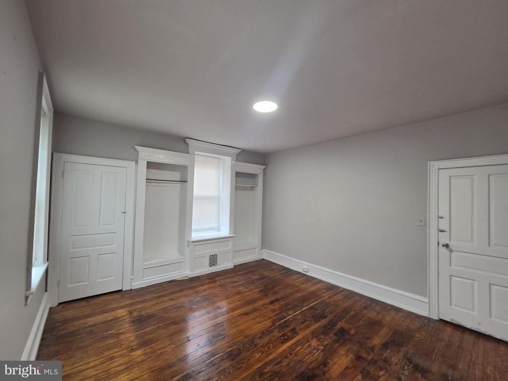 250 N 52nd Street - Photo 9