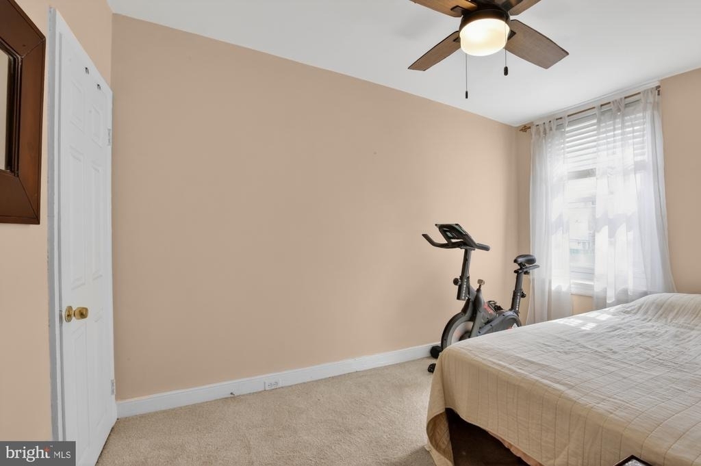 2440 E Gordon Street - Photo 18
