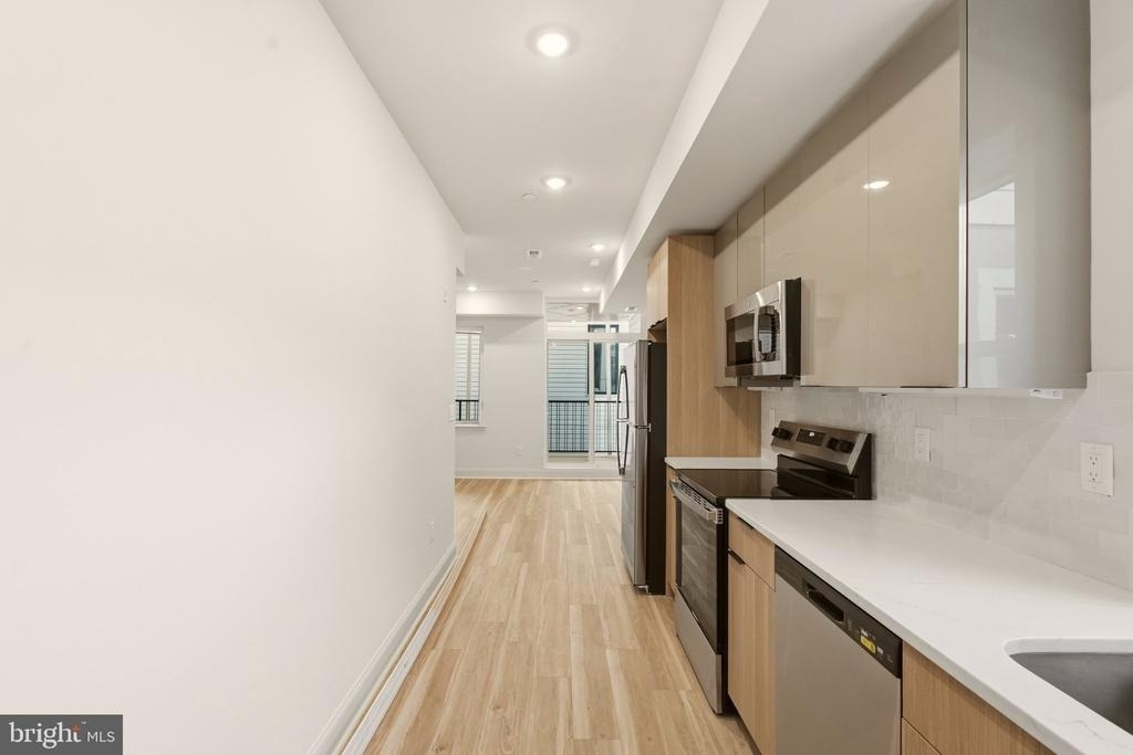 1502 N 26th Street - Photo 5