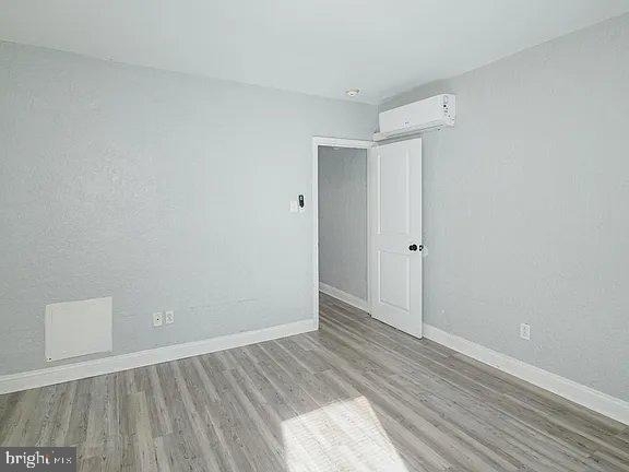 3858 Haverford Avenue - Photo 2