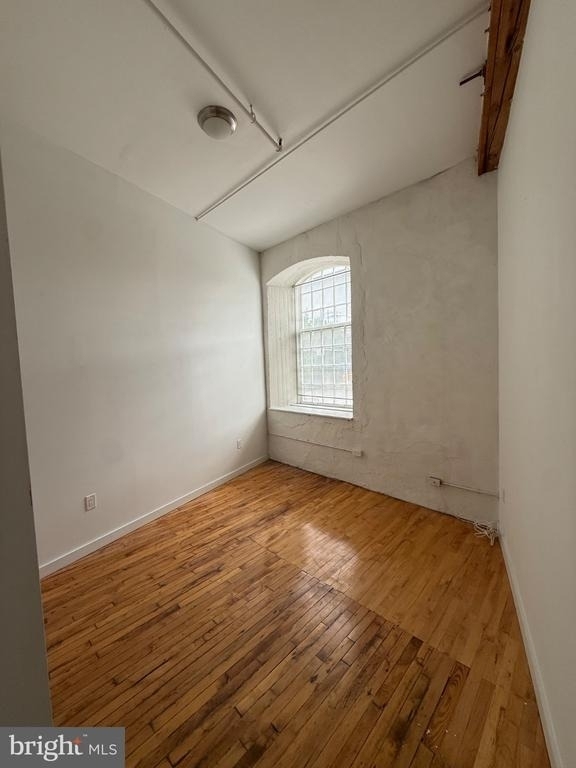 4 Leverington Avenue - Photo 3