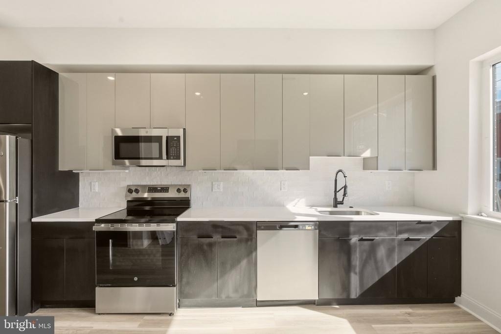 1502 N 26th Street - Photo 5