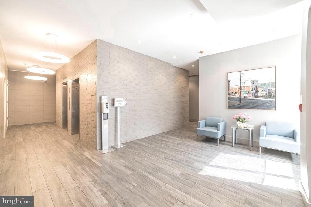 6100 Henry Avenue - Photo 4