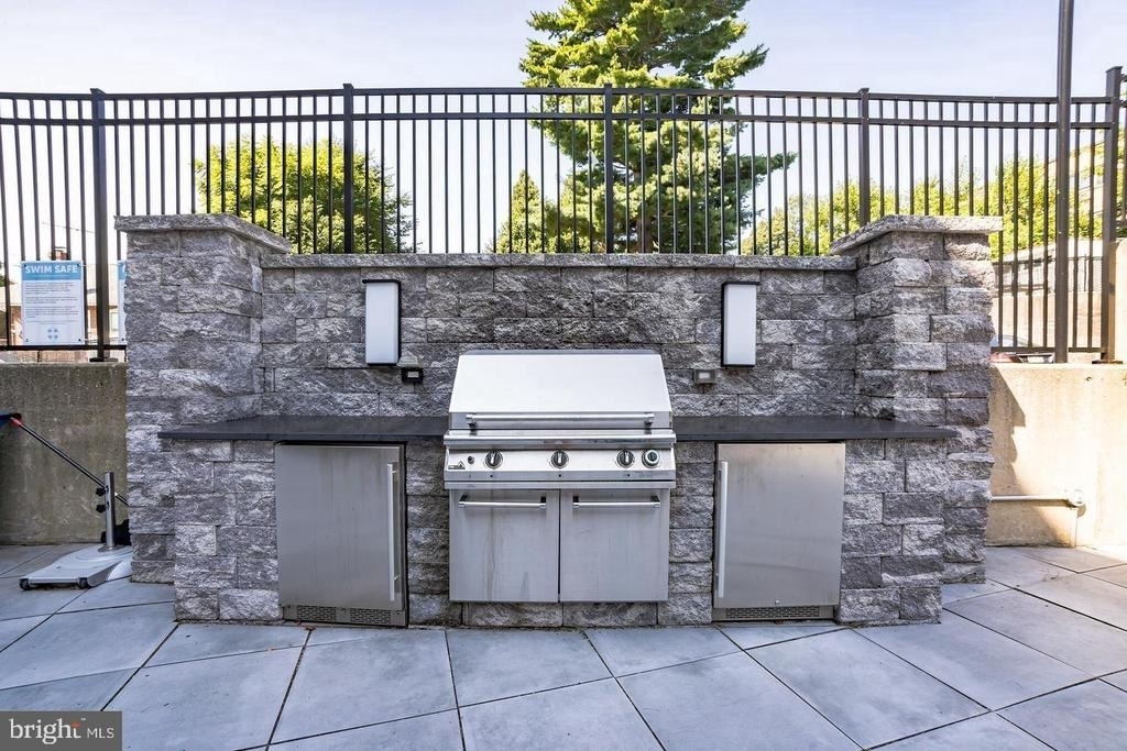 6100 Henry Avenue - Photo 28