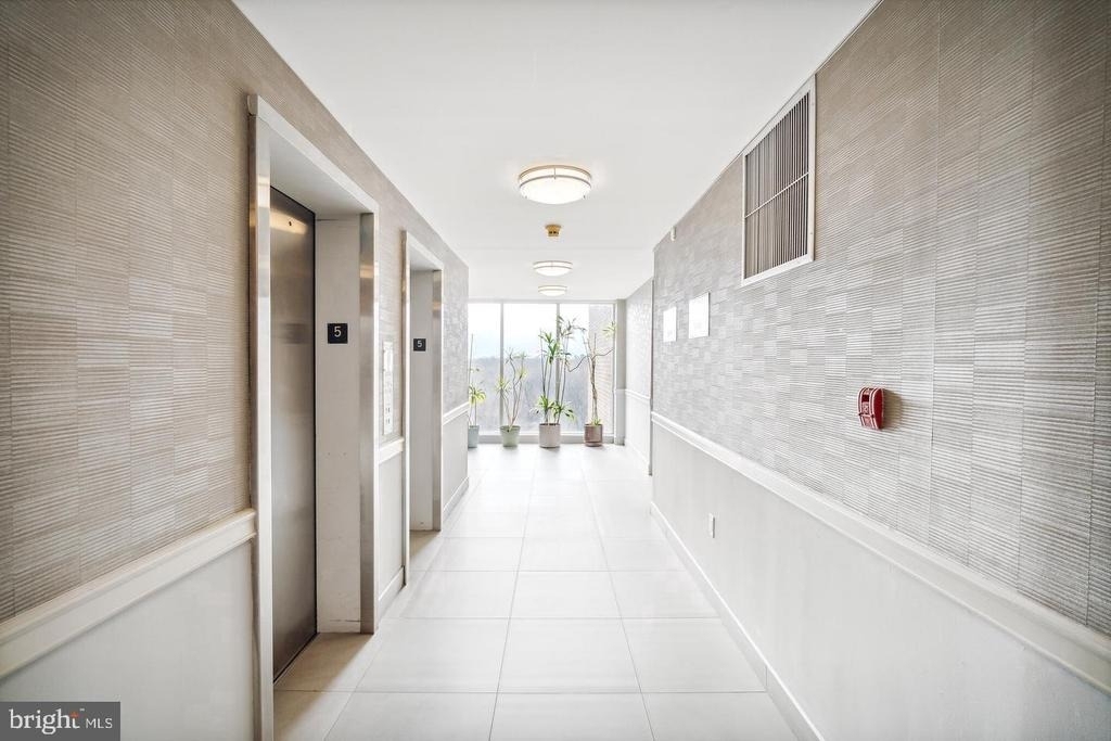 6100 Henry Avenue - Photo 6