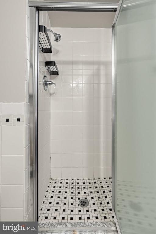 6100 Henry Avenue - Photo 20