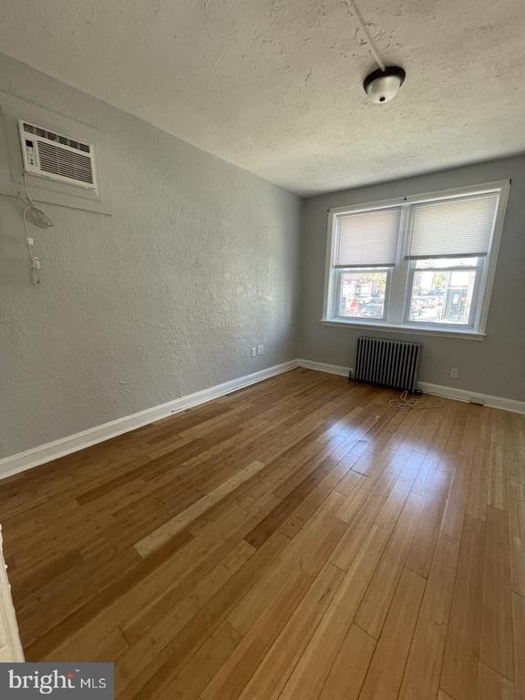 3860 Haverford Avenue - Photo 2