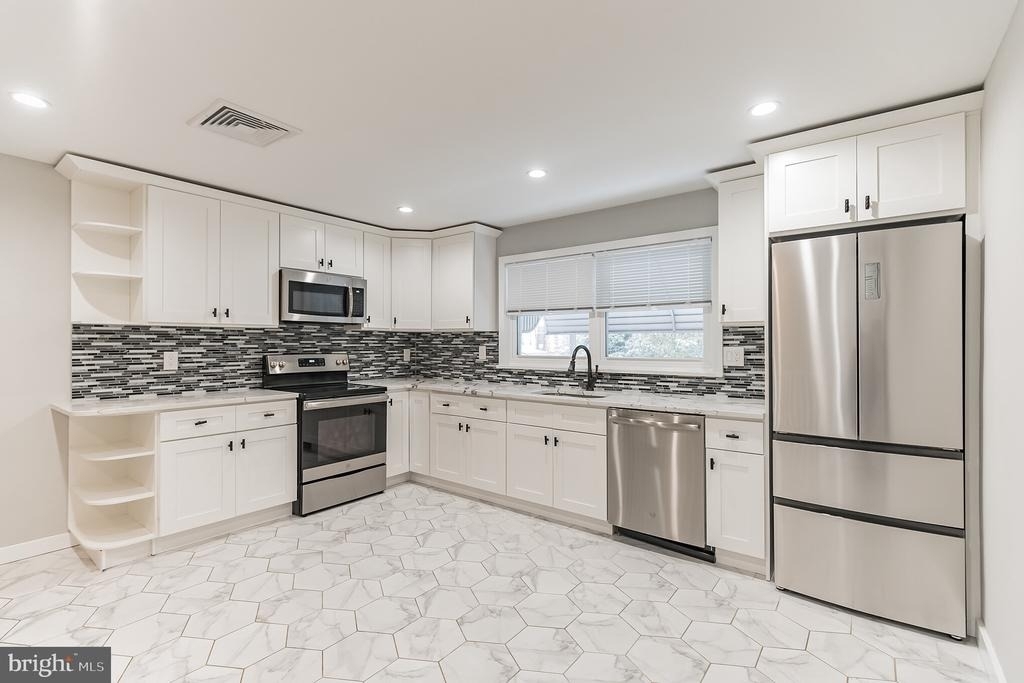 2603 Orthodox Street - Photo 26