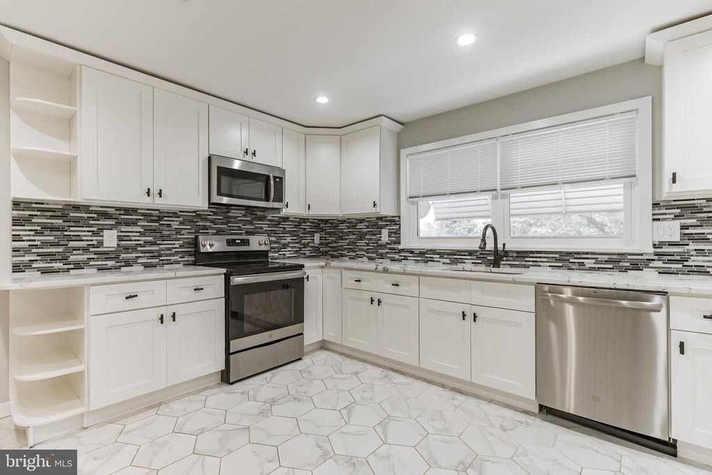2603 Orthodox Street - Photo 22