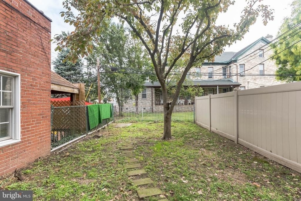 2603 Orthodox Street - Photo 6