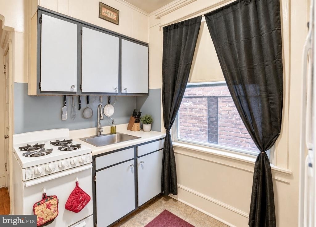 7106 Torresdale Avenue - Photo 7