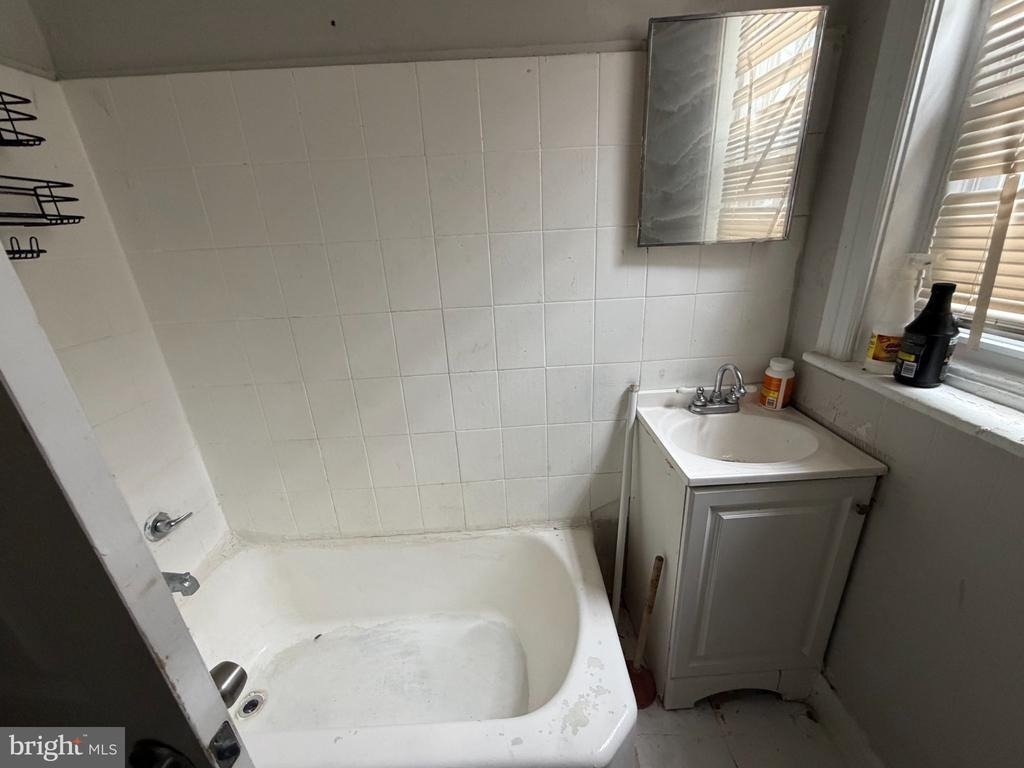3221 Potter Street - Photo 11