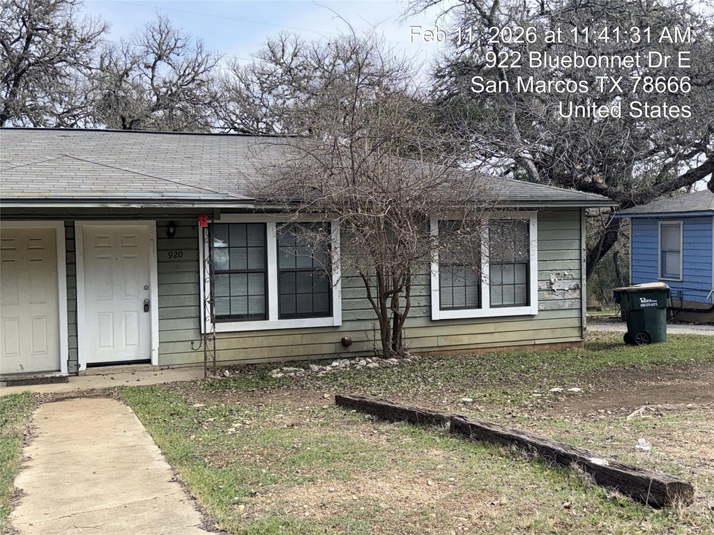 920-922 E Bluebonnet Dr - Photo 0