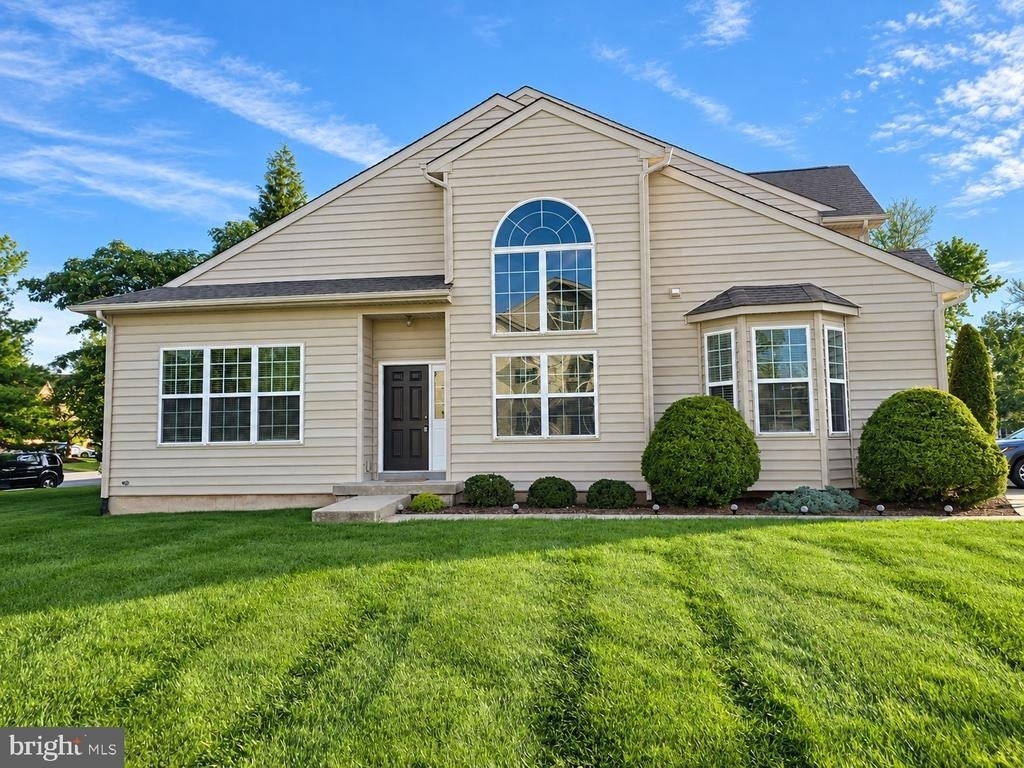 173 Providence Lane - Photo 1