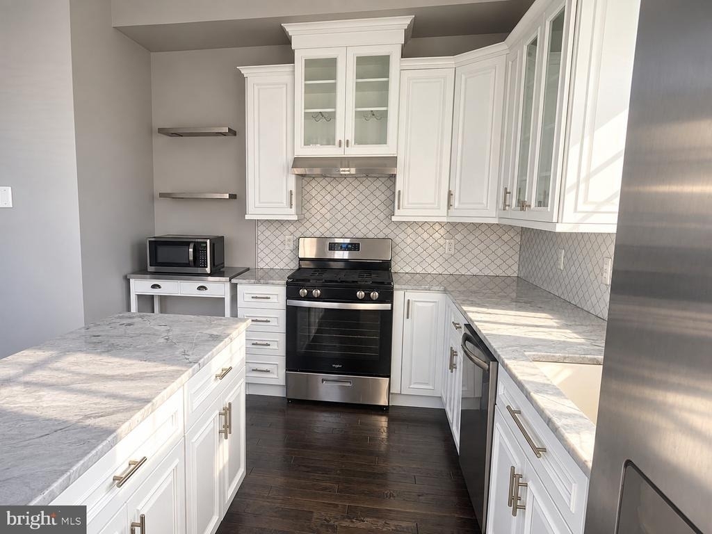 173 Providence Lane - Photo 5
