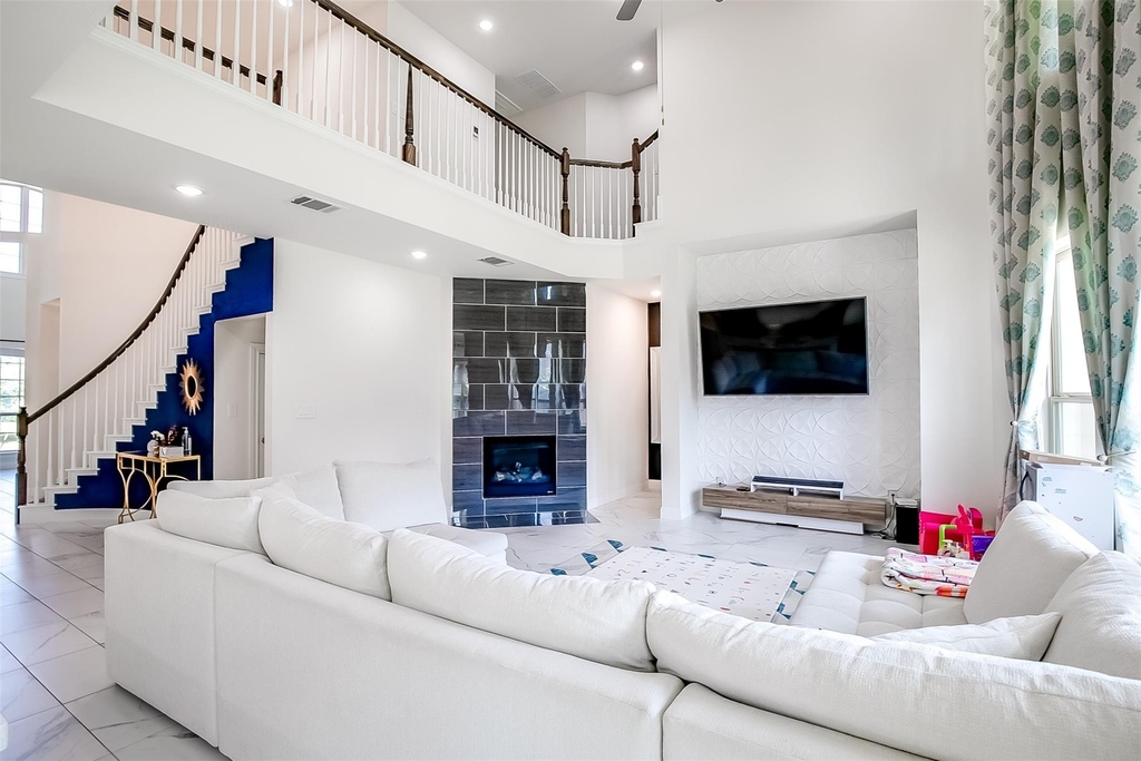 731 Expedition Way - Photo 9