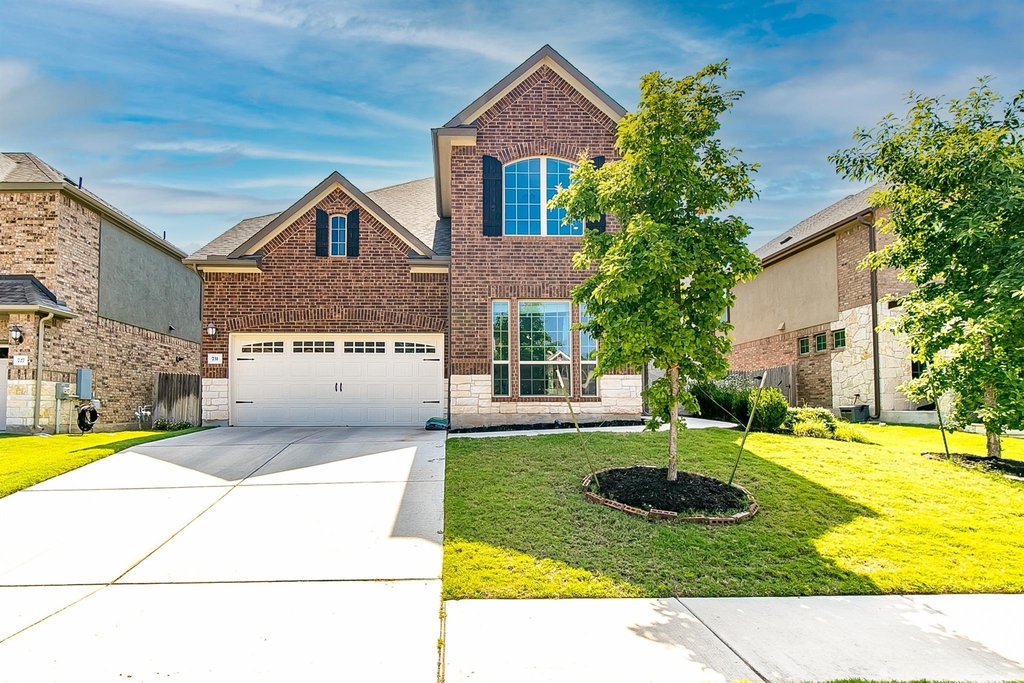 731 Expedition Way - Photo 0