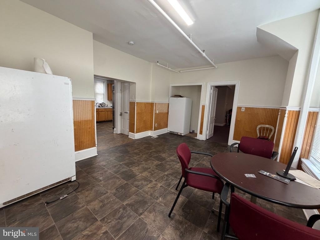 905 Swede Street - Photo 12