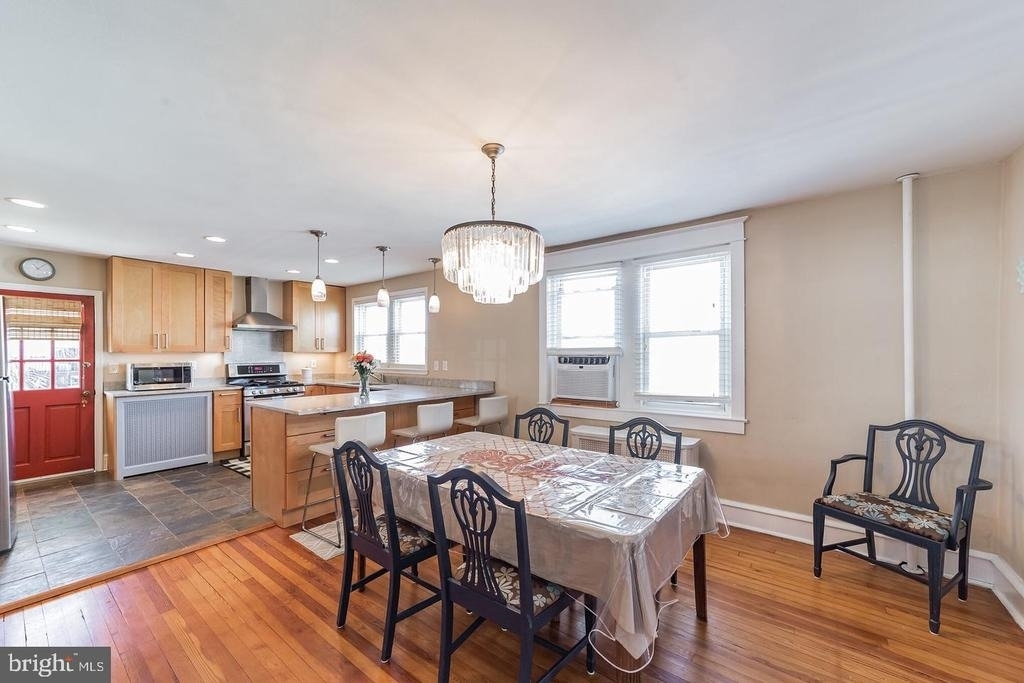 207 W 11th Avenue - Photo 10