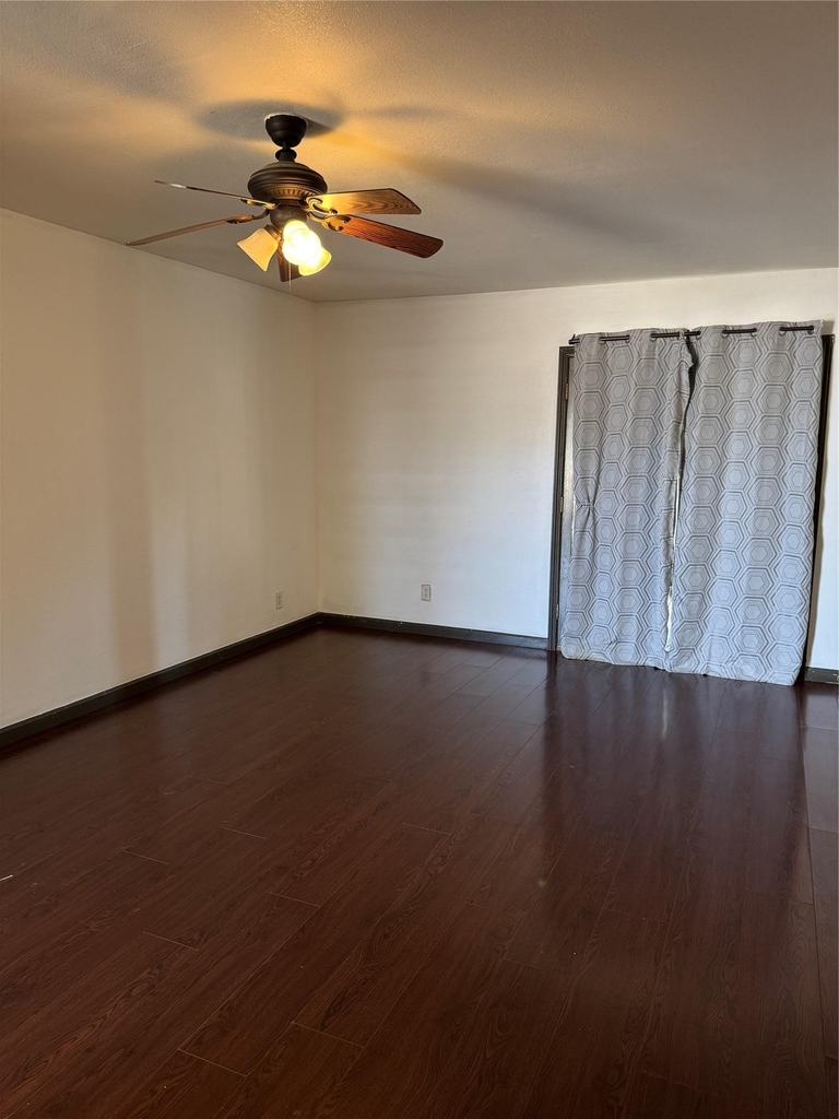 9049 Galewood Dr - Photo 2