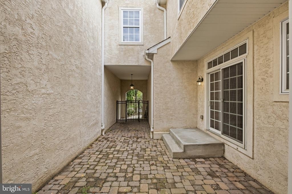 54 Old Barn Drive - Photo 7