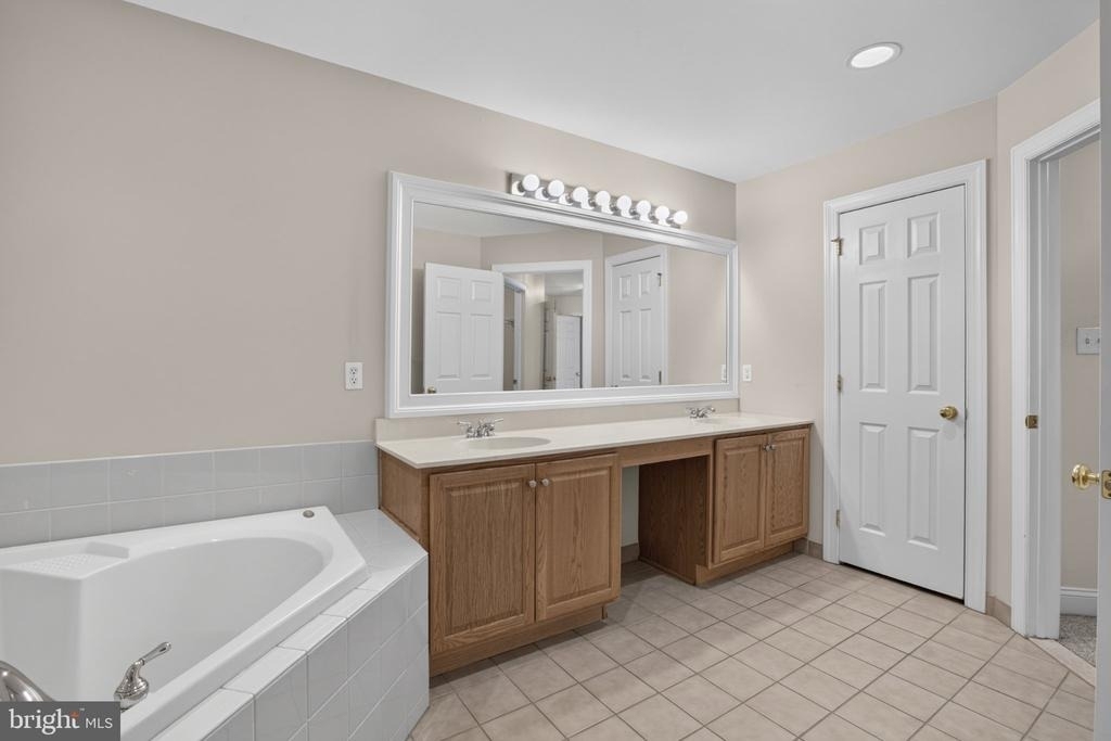 54 Old Barn Drive - Photo 51