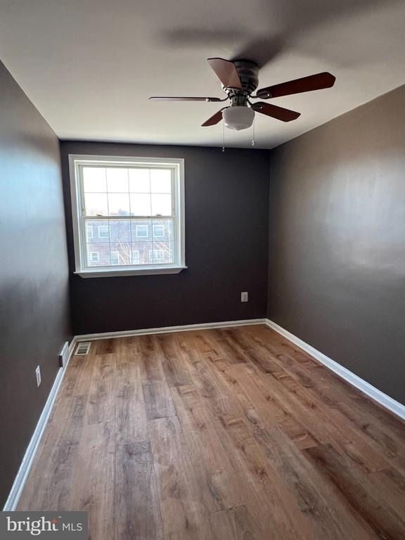 2045 Heather Road - Photo 11