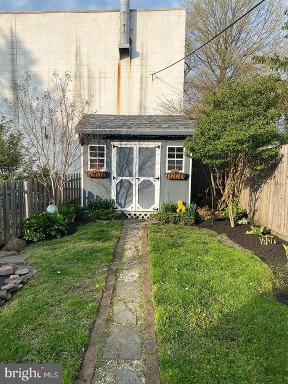 125 S Matlack Street - Photo 19