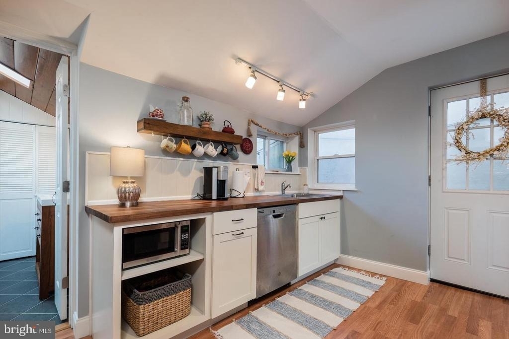 125 S Matlack Street - Photo 8