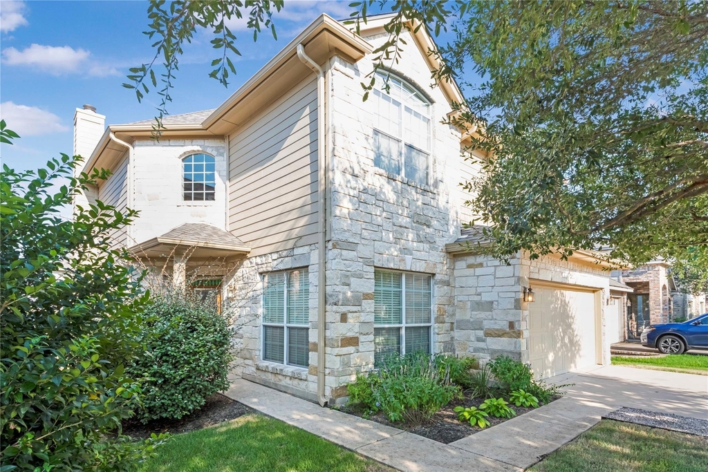 11221 Old Quarry Rd - Photo 0