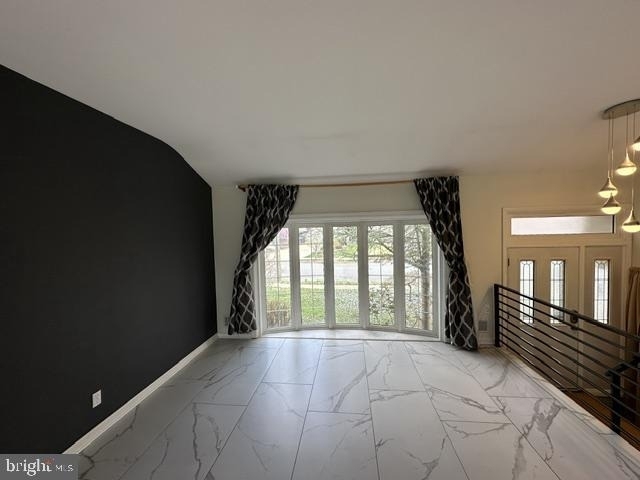 62 Lakeview Court - Photo 8