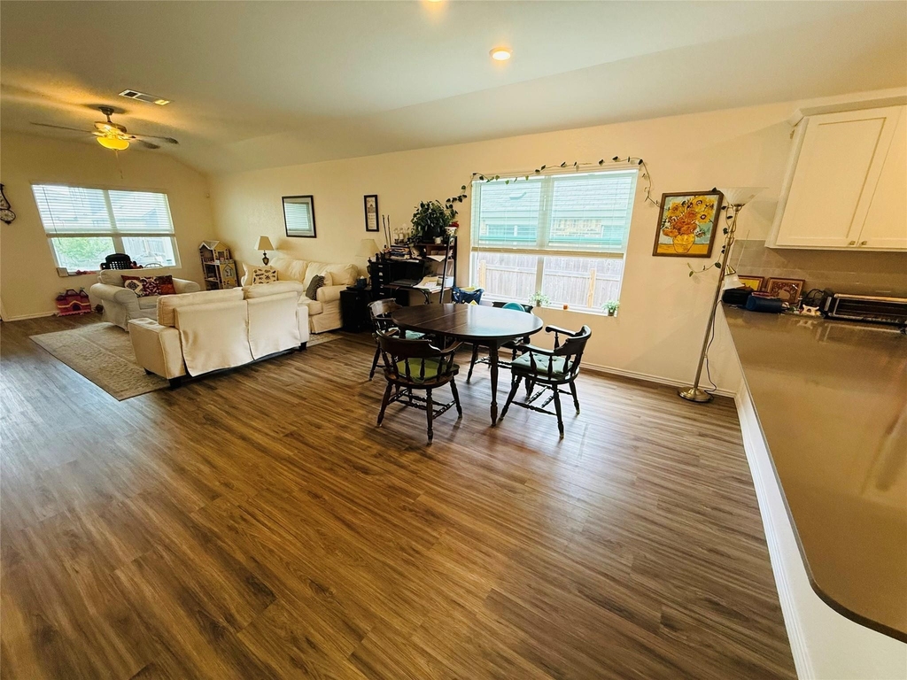 5612 Bellissima Way - Photo 5