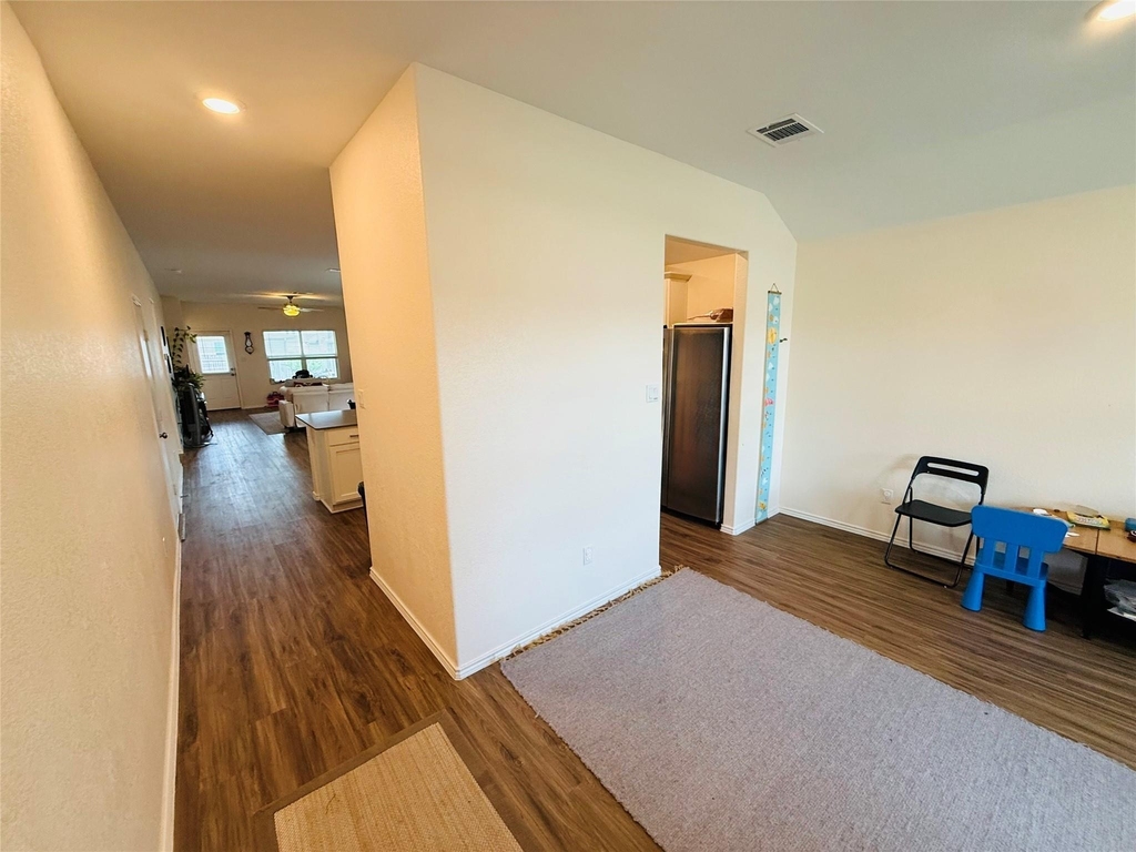 5612 Bellissima Way - Photo 3