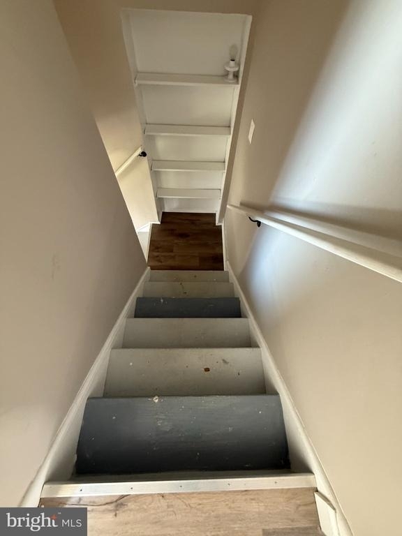 504 New Freedom Road - Photo 5