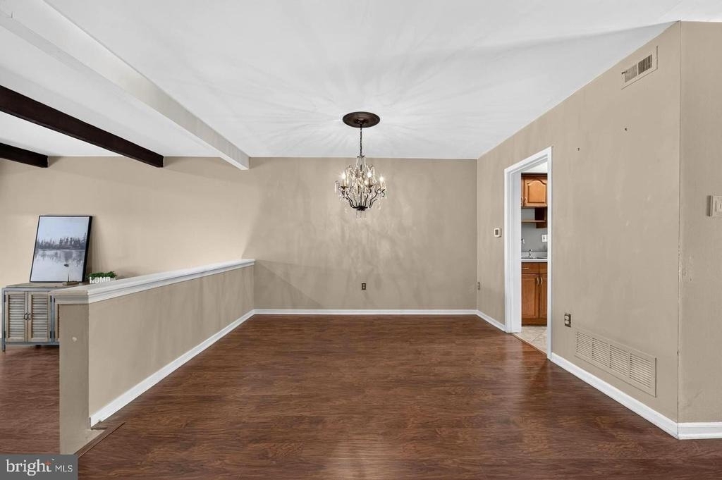 24 Dorset Drive - Photo 7