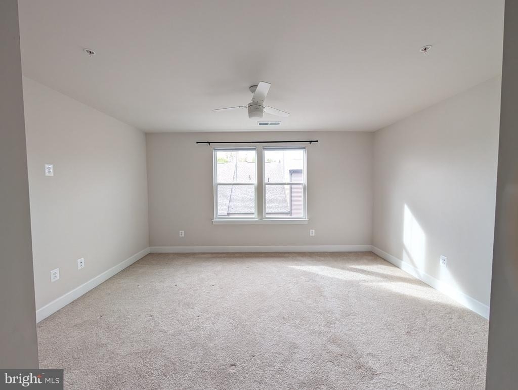 3511 Carnaby Street - Photo 15
