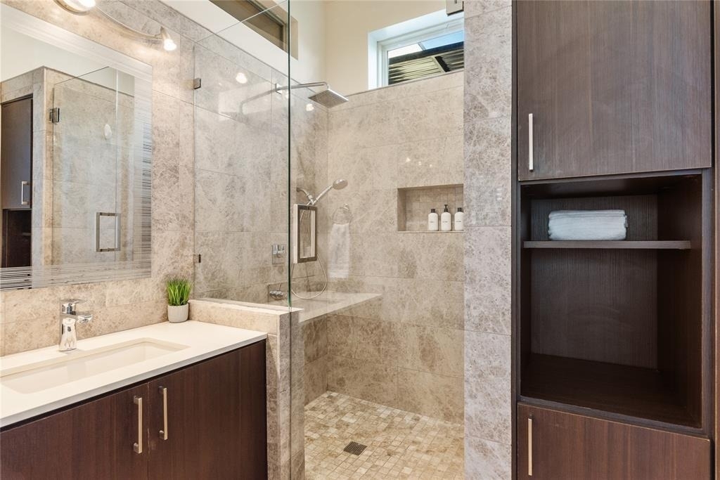 2612 Carnarvon Ln - Photo 13