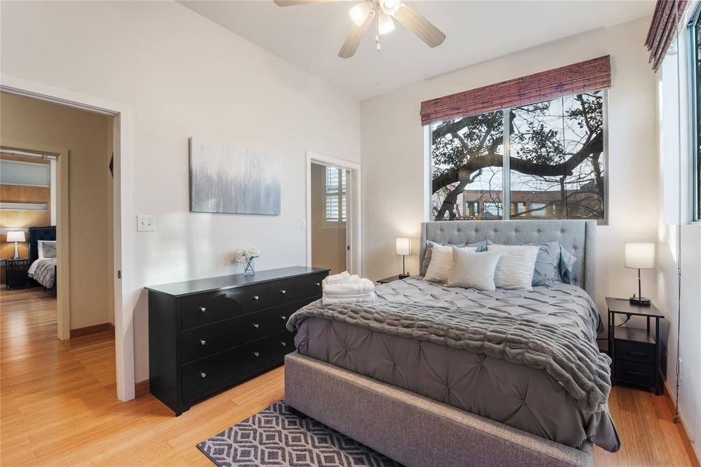 2612 Carnarvon Ln - Photo 17